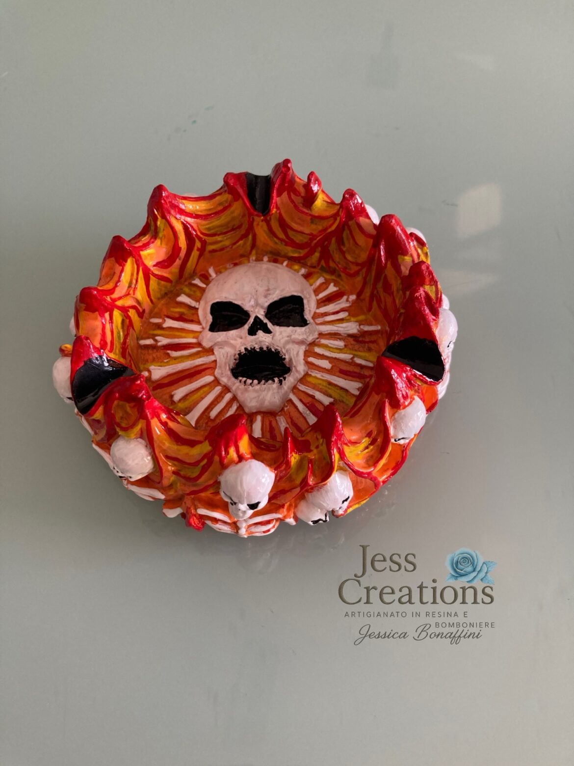 Posacenere in gesso 💀🔥Skull on Fire💀🔥